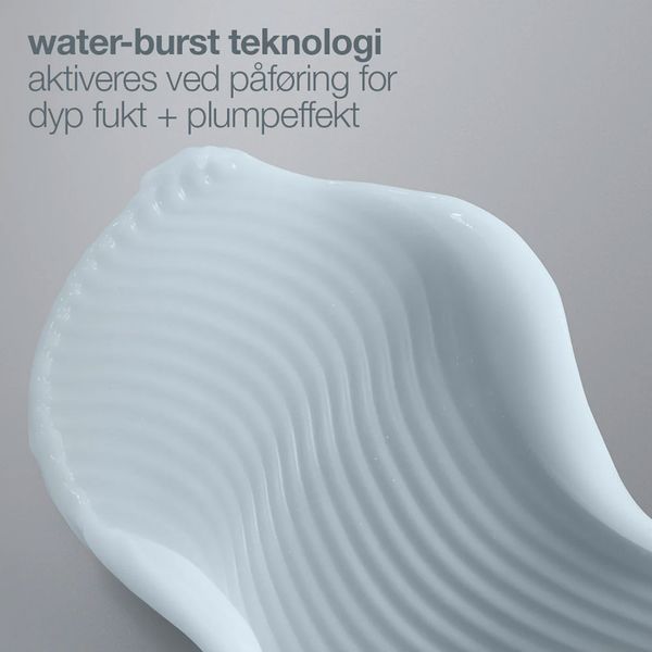 pro-collagen banking water cream